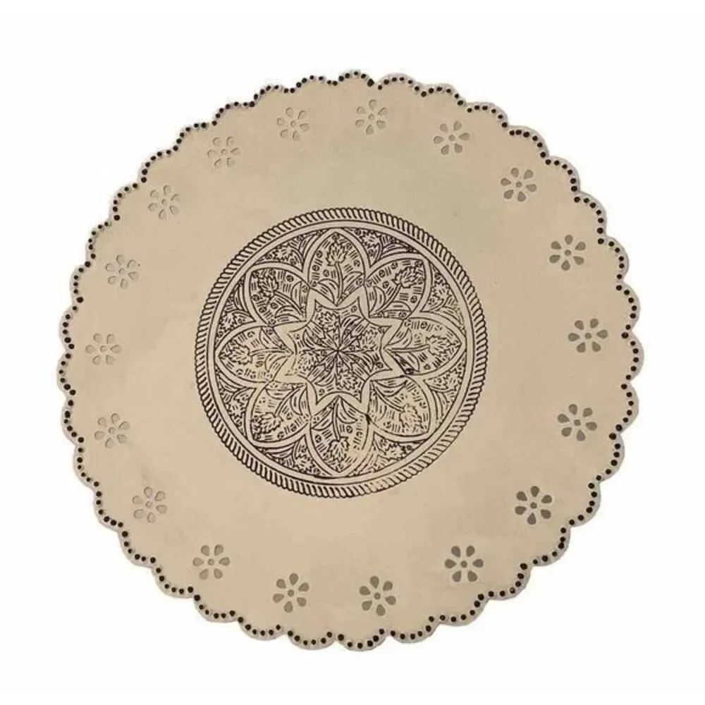 Retro Cake Stand Pedestal Cream Black Scalloped Metal‎ 10